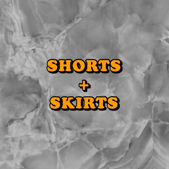 SHORTS/SKIRTS - Picture 1 of 1